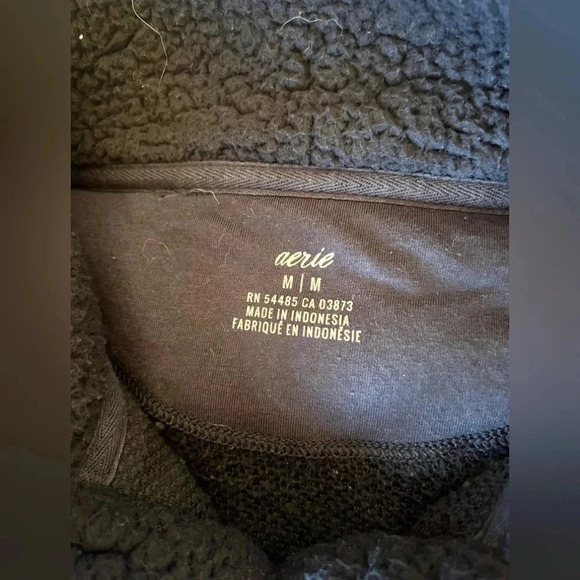 Aerie - Sherpa Pullover Sweater - Picture 2 of 10